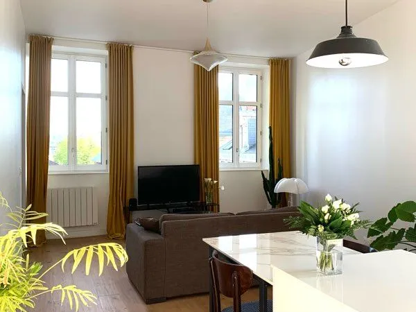 Appartement T3 rénové - Oloron centre / Jardin Public