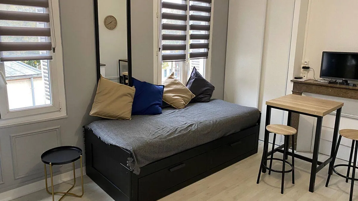 Photo 1