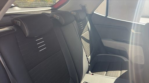 Kia Stonic 1.0 T-GDI 120 - Design – 2019 – 65938 km – Essence – Boîte Manuelle — photo 18