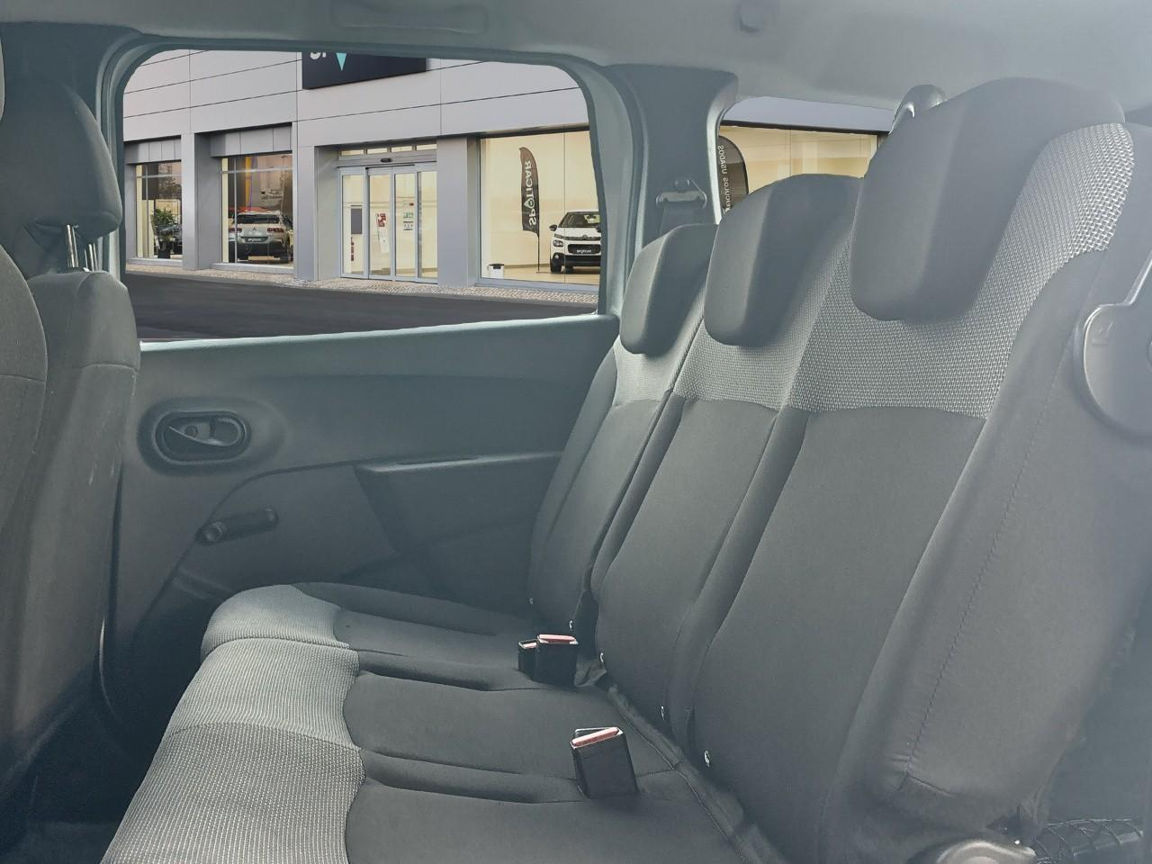 Dacia Lodgy 1.5 blue dci 95ch ambiance — photo 10