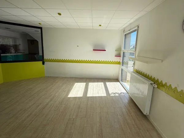 Local d'activité RDC ,160m2