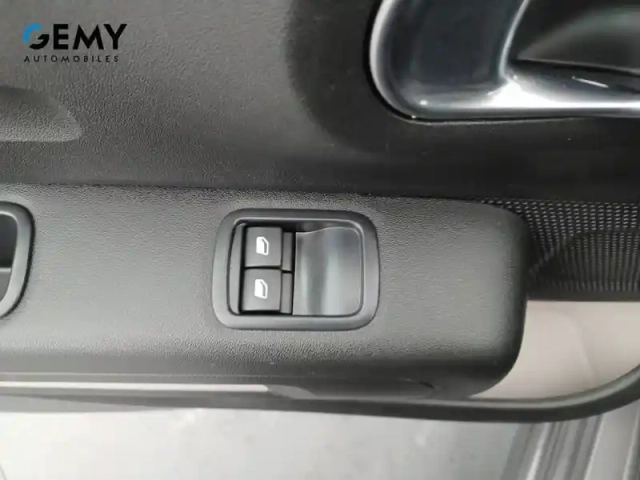 Citroën C3 puretech 83 s&amp;s bvm5 — photo 12