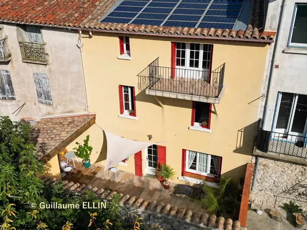 Maison 6 pièces avec extérieur
