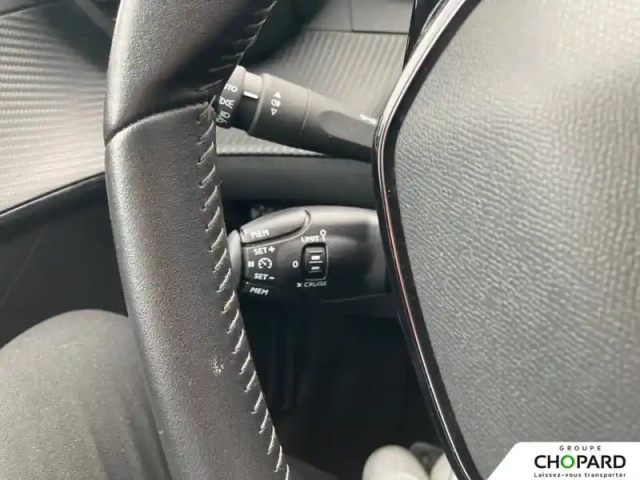 Peugeot 208 electrique 50 kwh 136ch — photo 14