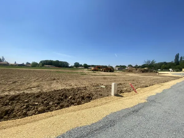 Terrain en lotissement 425 m²