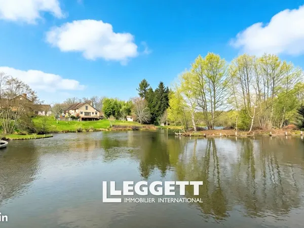 Terrain 46 490 m² Coussac Bonneval