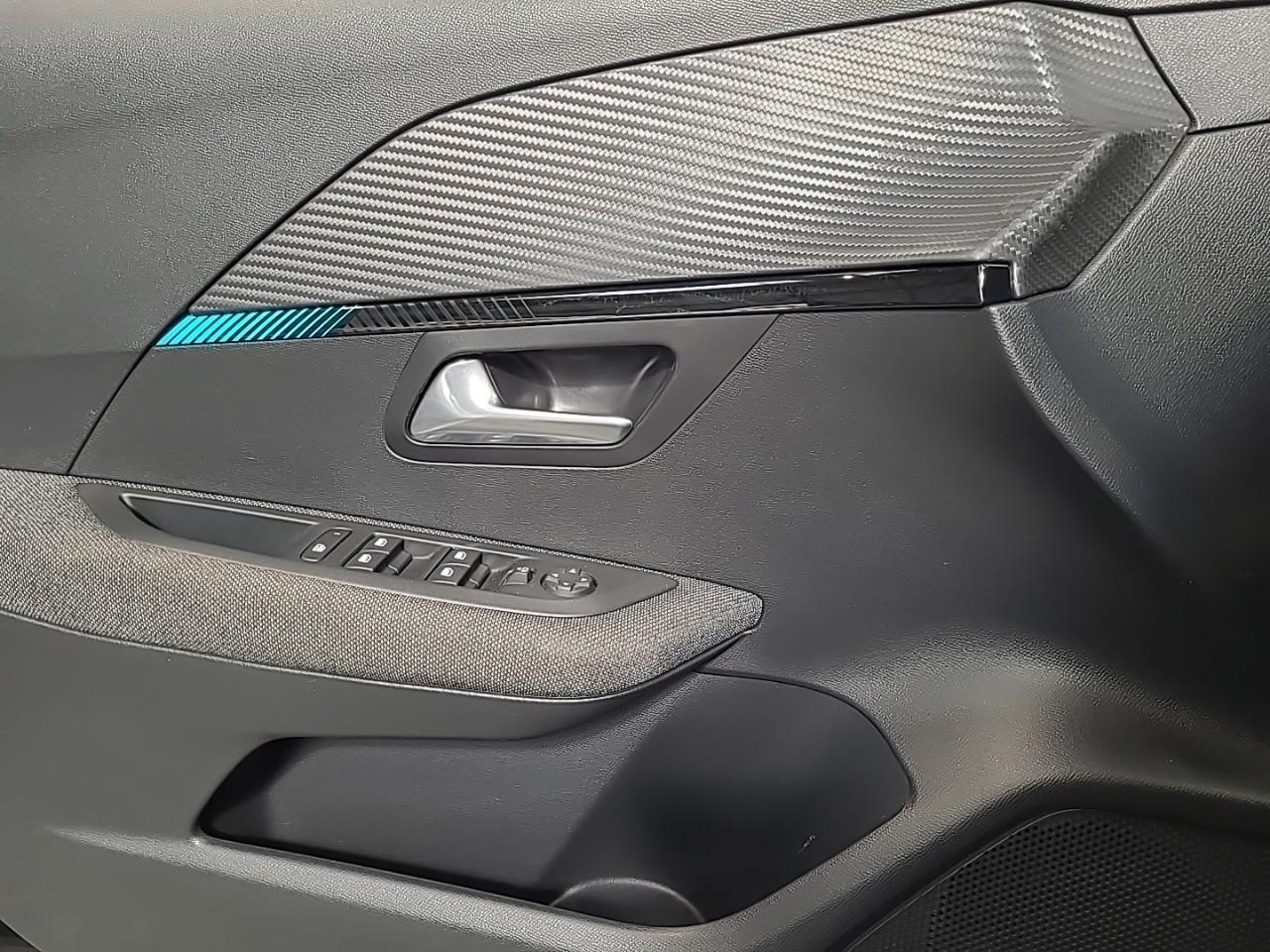 Peugeot 208 electrique 50 kwh 136ch style — photo 26