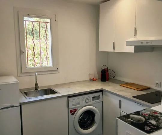 Studio de 38m2 à louer sur Villecroze