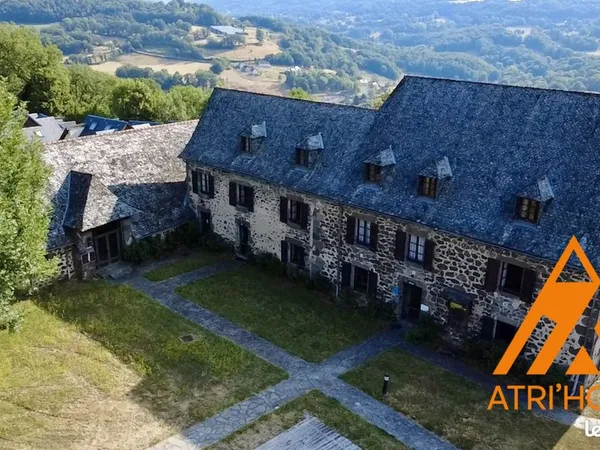 Local 800 m² Brommat