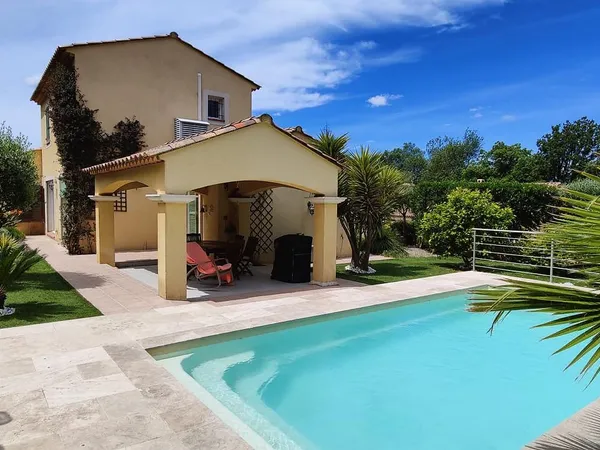 Maison 7 pièces 153 m²