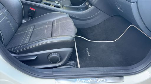 Mercedes Classe GLA 180 CDi 109 7G-DCT - Sensation – 2016 – 152947 km – Diesel – Boîte Automatique — photo 14
