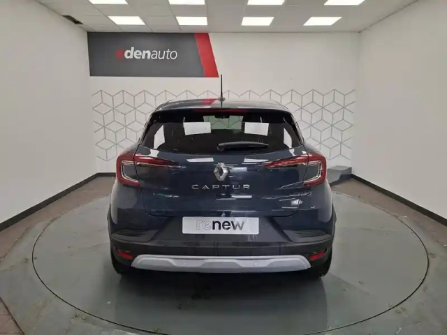 Renault Captur tce 100 gpl — photo 2