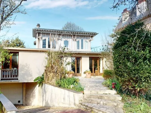 Maison 7 pièces 110 m²