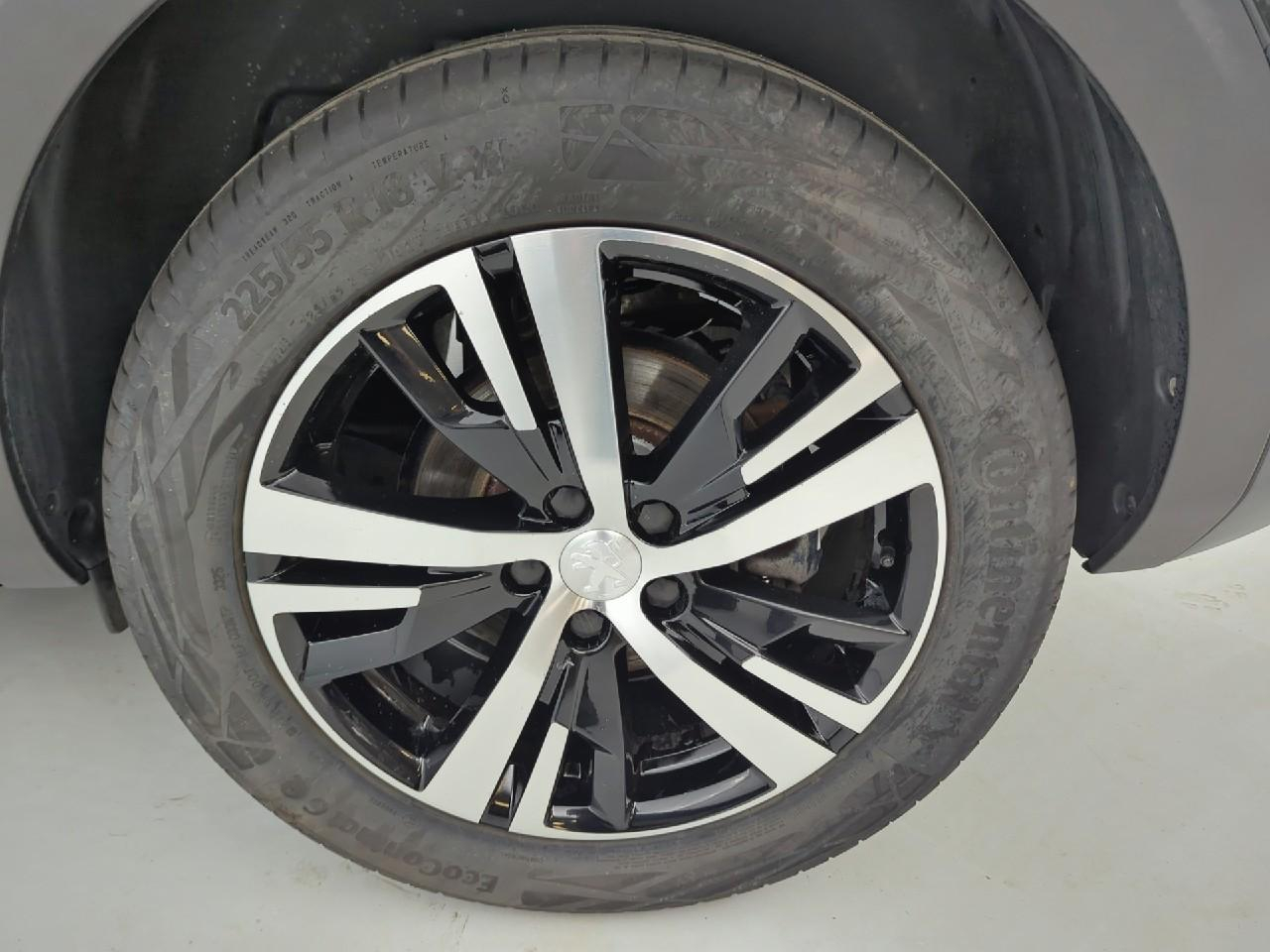 Peugeot 5008 puretech 180ch s&s eat8 gt — photo 17