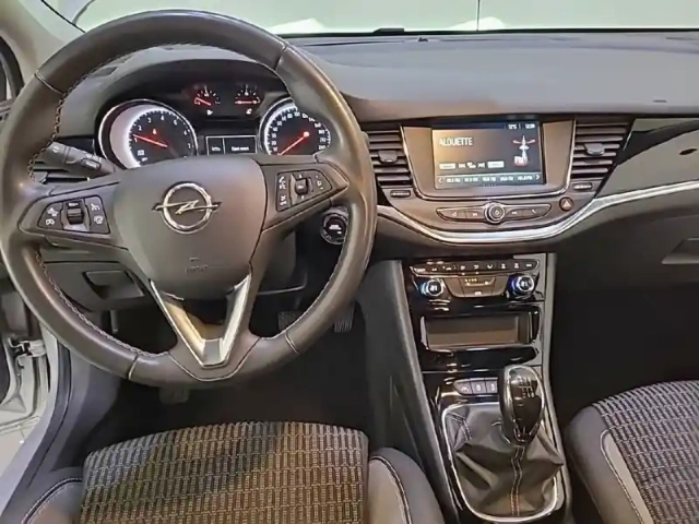 Opel Astra 1.2 turbo 110 ch bvm6 — photo 72