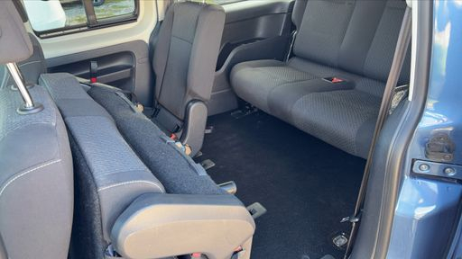 Volkswagen Caddy 2.0 TDI 102 - Trendline 7 Places – 2019 – 109629 km – Diesel – Boîte Manuelle — photo 4