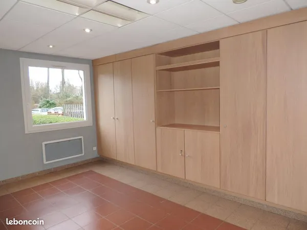 Locaux de bureaux