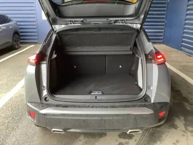 Peugeot 2008 hybrid 145 e-dcs6 — photo 50