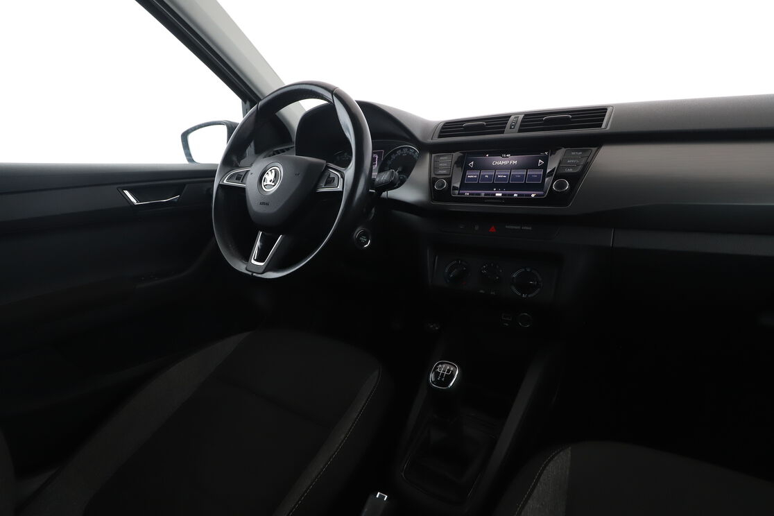 Skoda Fabia 1.0 TSI Drive 125 ans — photo 12