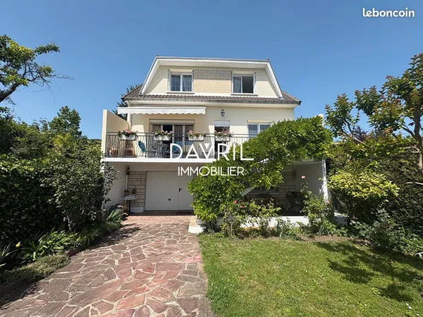 Maison 7 pièces 140 m²
