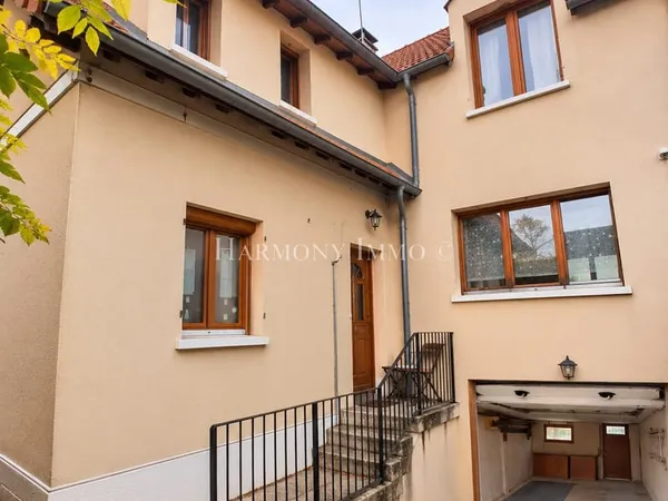 Maison familiale de 142 m2 à proximité des transports