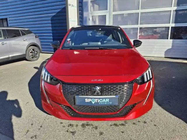 Peugeot 208 puretech 100 s&amp;s eat8 — photo 2