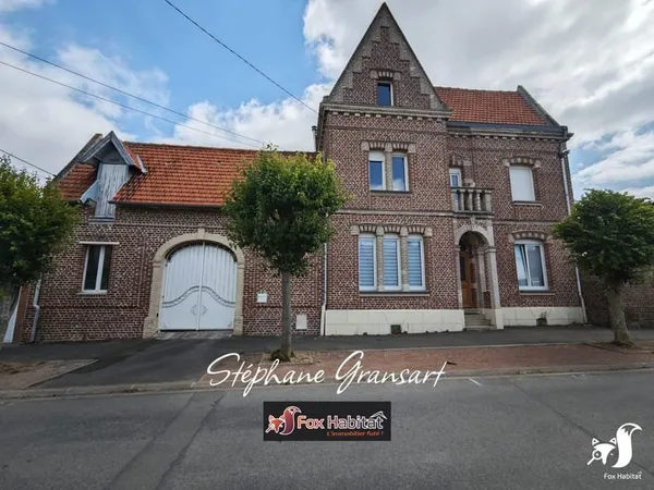 Maison 8 pièces 252 m²
