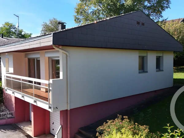 Maison 8 pièces 250 m²