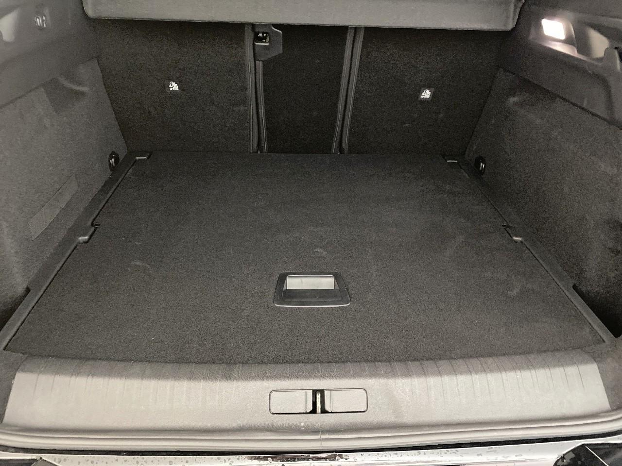 Peugeot 3008 electrique 210 ch 73 kwh gt — photo 6