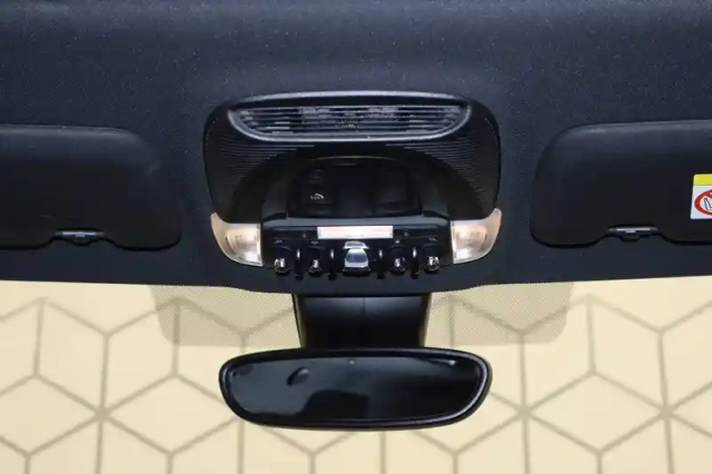 Mini Mini countryman 190 ch bva8 — photo 113