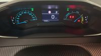 Peugeot 2008 1.2 Hybrid 145ch Style e-DCS6 — photo 10