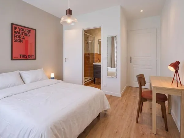 Studio 1 pièce 12 m²