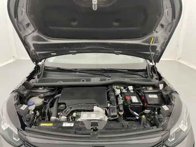 Peugeot 2008 puretech 130 s&amp;s eat8 — photo 53