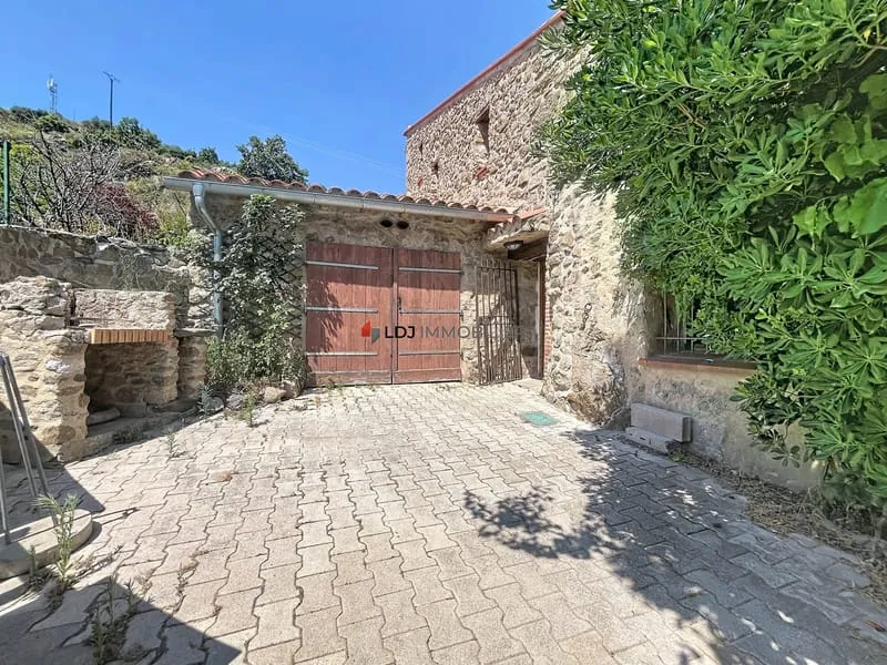Photo 3