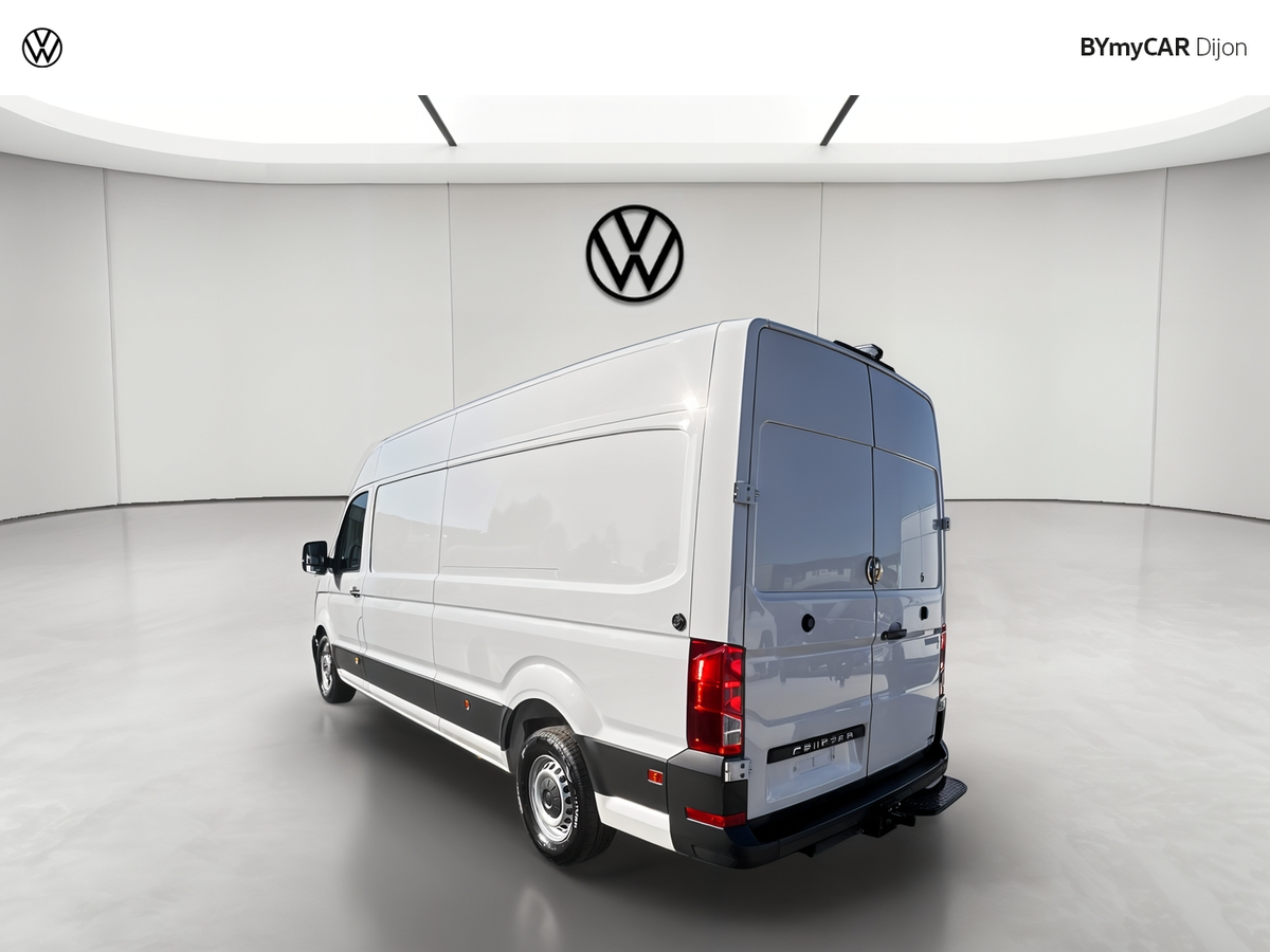 Volkswagen Utilitaires CRAFTER VAN 35 L4H3 2.0 TDI 177 CH BVA8 4MOTION — photo 3