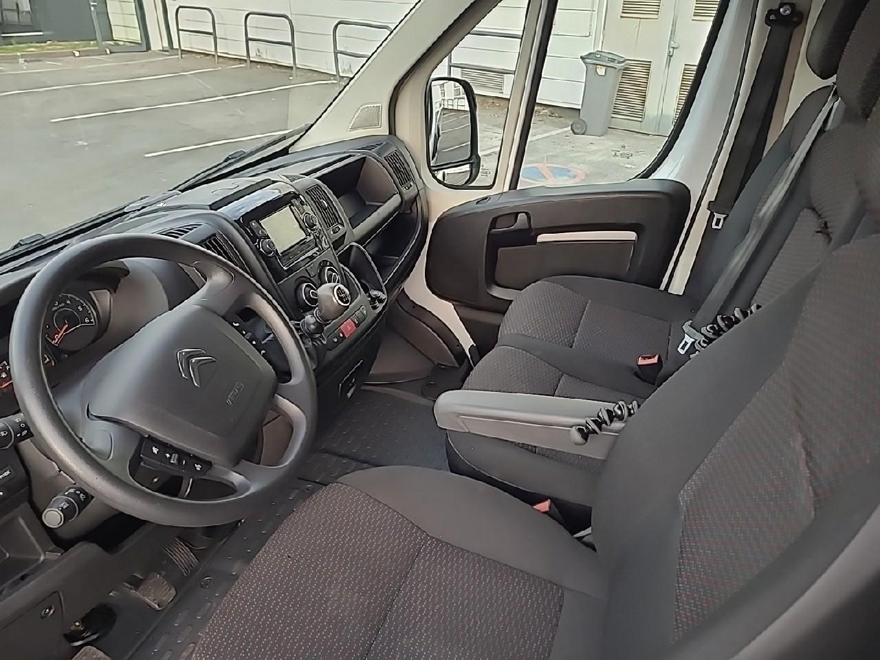 Citroën Jumper tole 35 l3h2 bluehdi 140 s&s bvm6 driver — photo 12