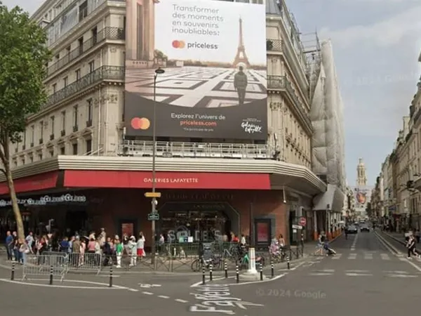 Boutique 140 m²