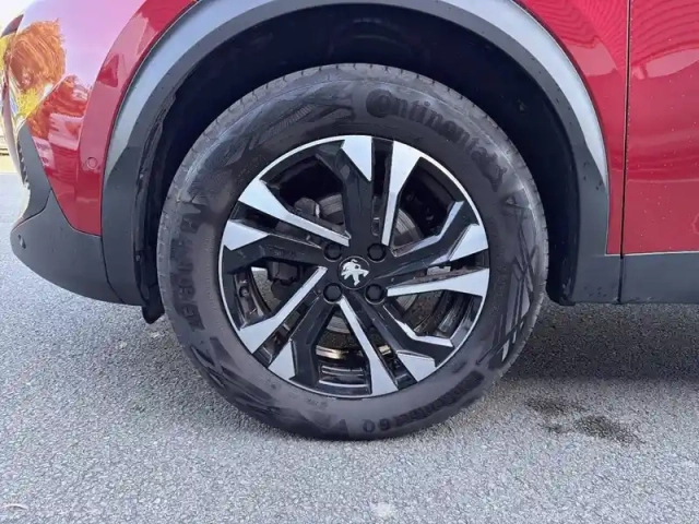 Peugeot 2008 puretech 130 s&amp;s eat8 — photo 13