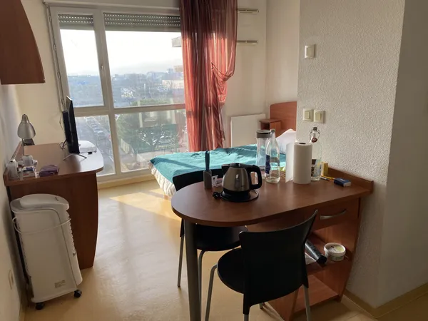 Studio meublé 21.10 m2 LMNP + PARKING Résidence LE VALENCE