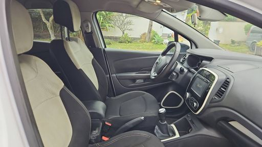 Renault Captur 0.9 TCe 90 - Zen – 2018 – 142222 km – Essence – Boîte Manuelle — photo 13