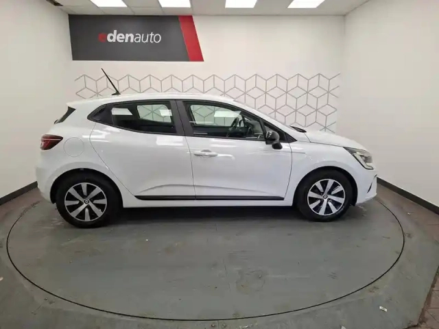 Renault Clio tce 90 — photo 11