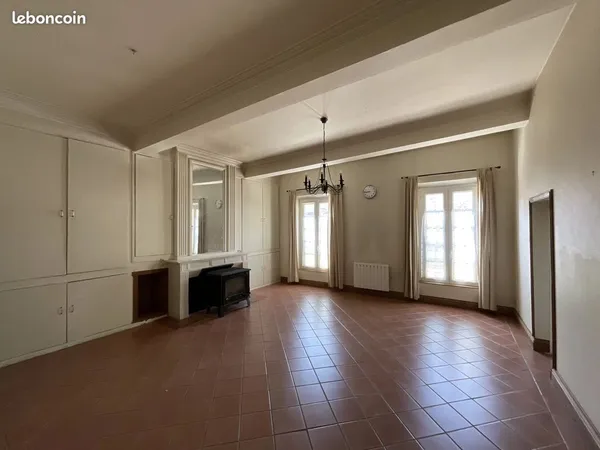 Appartement 2 pièces 82 m²