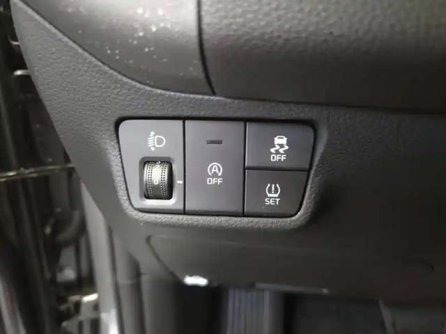 Kia Stonic 1.0 t-gdi 100 ch dct7 — photo 18