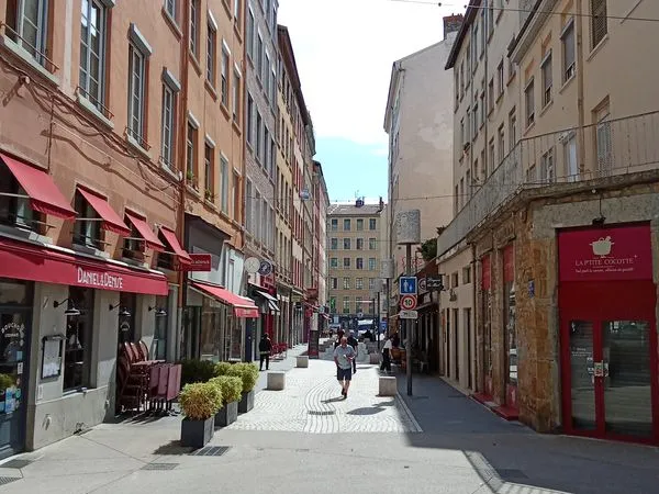 Immeuble 12 pièces 276 m²