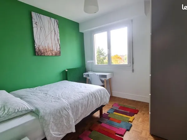 Chambre en collocation estudiantine
