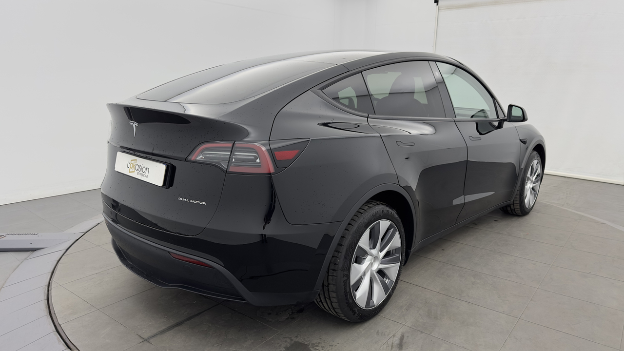 Tesla MODEL Y Grande Autonomie Dual Motor AWD — photo 5