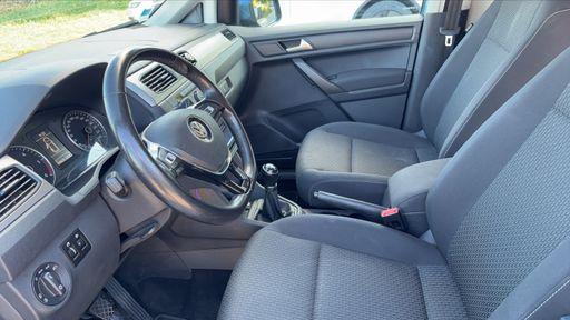 Volkswagen Caddy 2.0 TDI 102 - Trendline 7 Places – 2019 – 109629 km – Diesel – Boîte Manuelle — photo 11