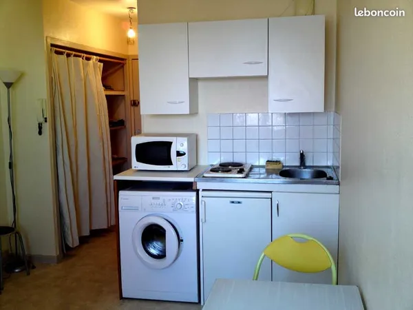 Studio meuble