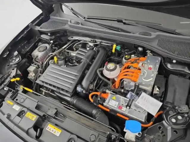 Cupra Formentor 1.4 e-hybrid 245ch vz dsg6 suréquipé + garantie constructeur 10/2027 — photo 11