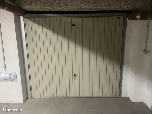 Garage/box 14 m² Metz